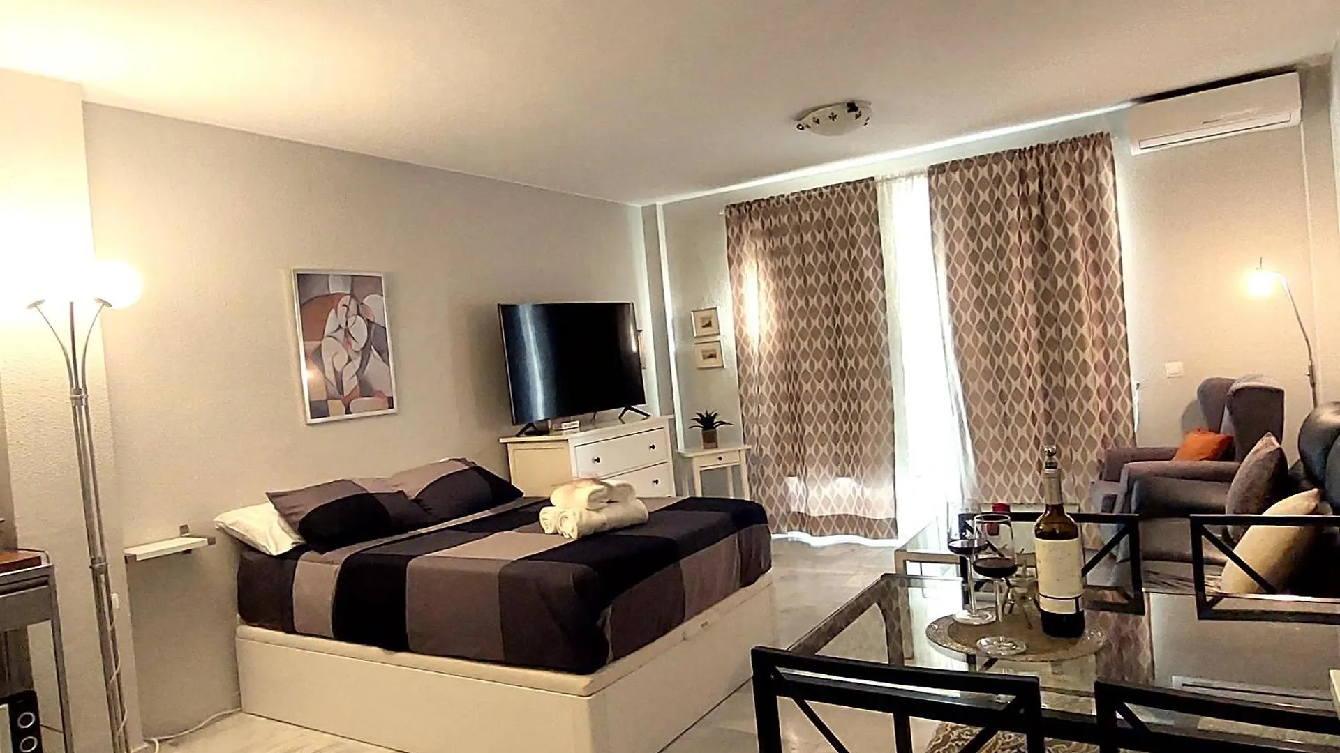 Apartment Estudio Pasodoble. Pueblo Evita Benalmadena